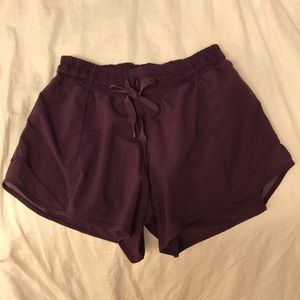 Lulu lemon hotty hot shorts tall